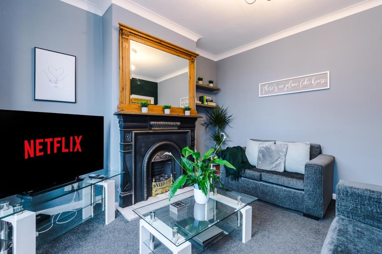 Spacious Modern Chester Home - Great Location Eksteriør bilde